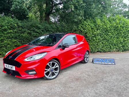 FORD FIESTA VAN 1.5 TDCi Sport